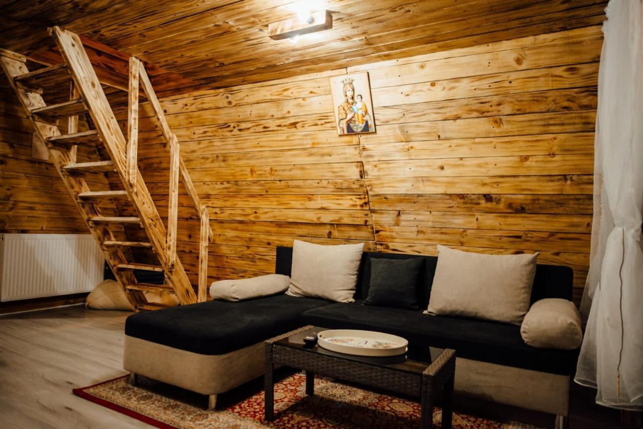 Cabanaaframe Intreaga Proprietate Curtea de Argeş エクステリア 写真